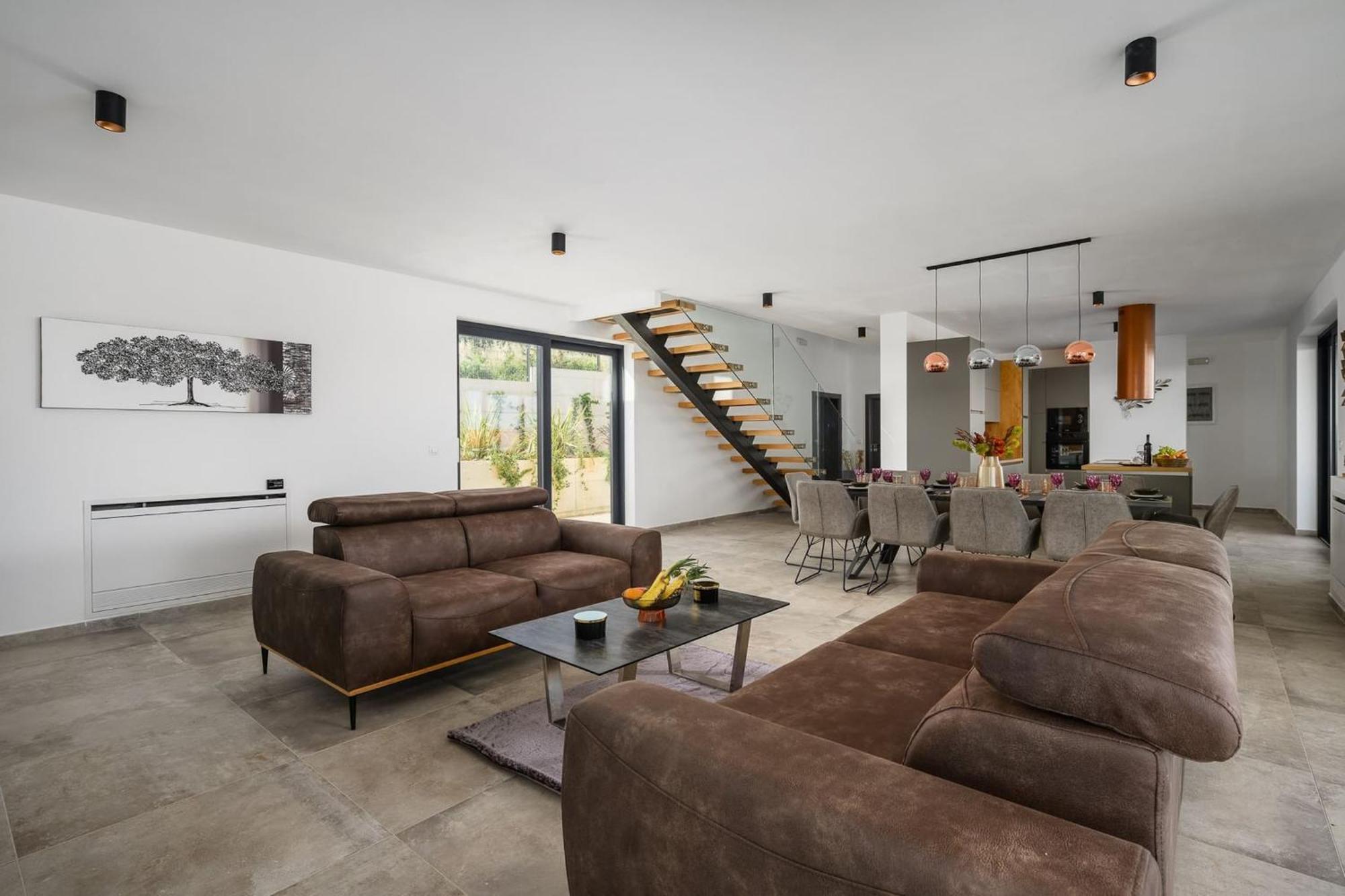Villa De La Vie With Heated Swimming Pool Raša Εξωτερικό φωτογραφία