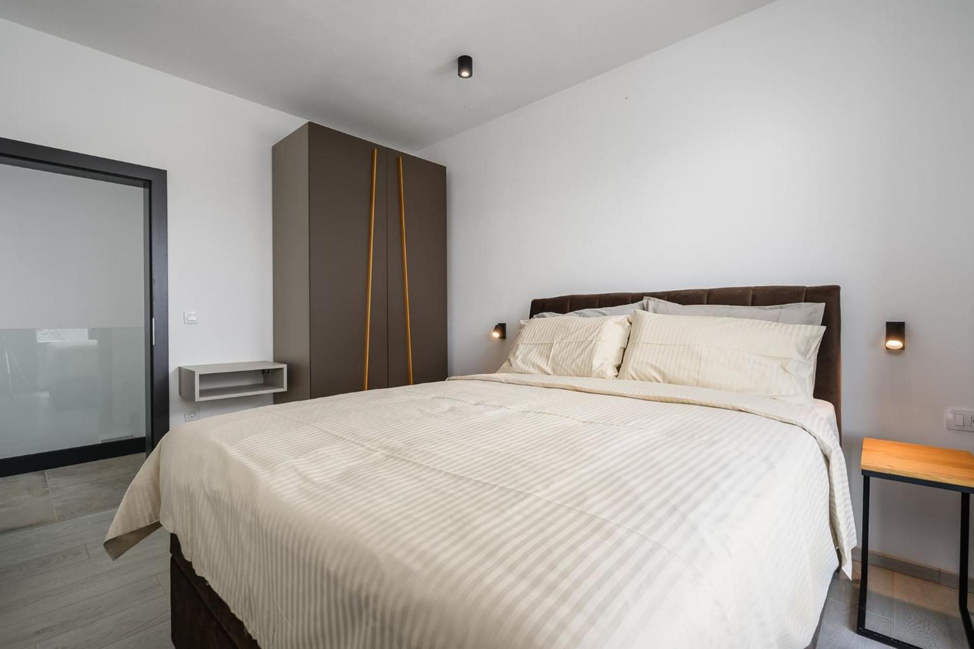 Villa De La Vie With Heated Swimming Pool Raša Εξωτερικό φωτογραφία