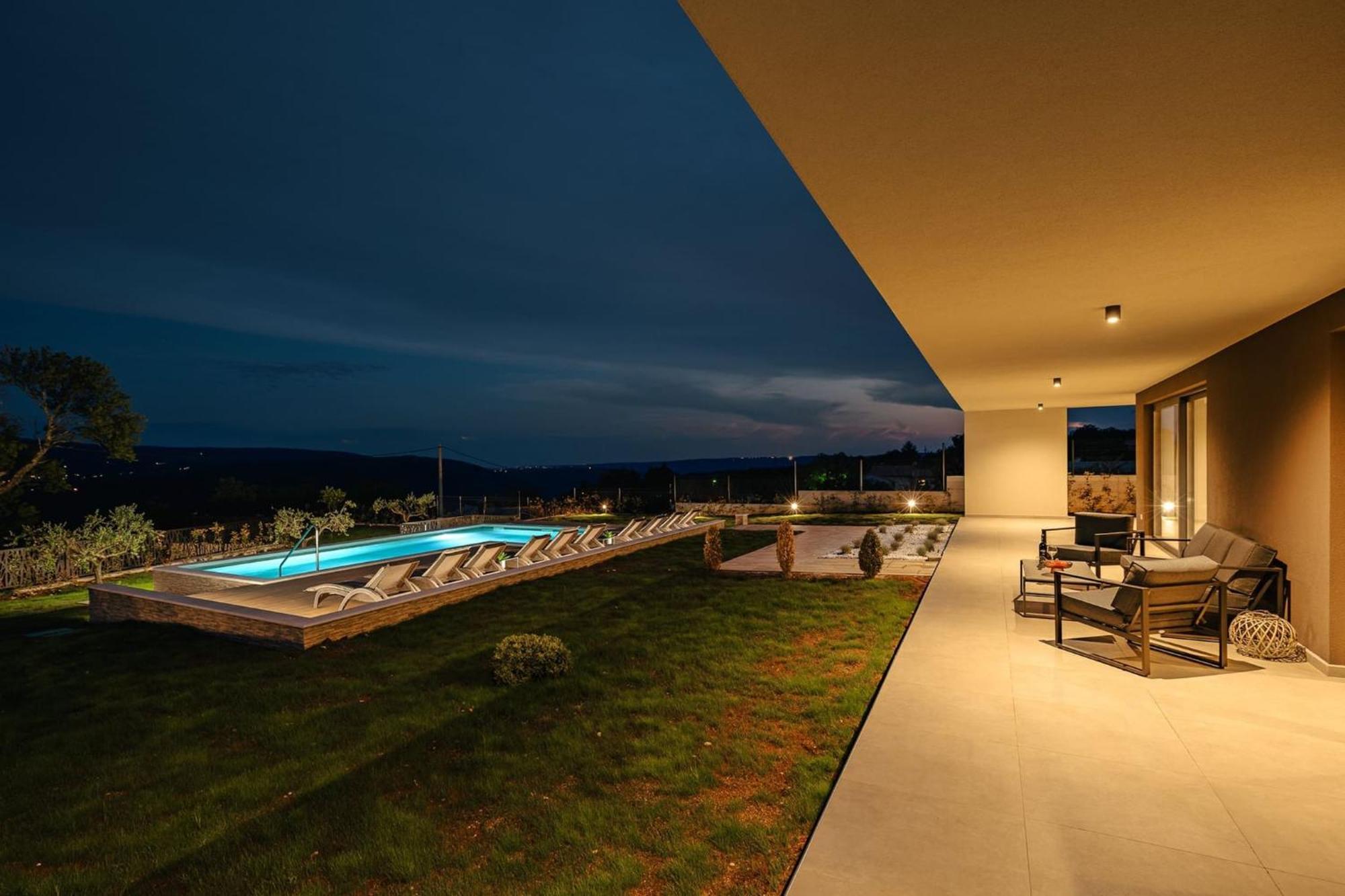Villa De La Vie With Heated Swimming Pool Raša Εξωτερικό φωτογραφία