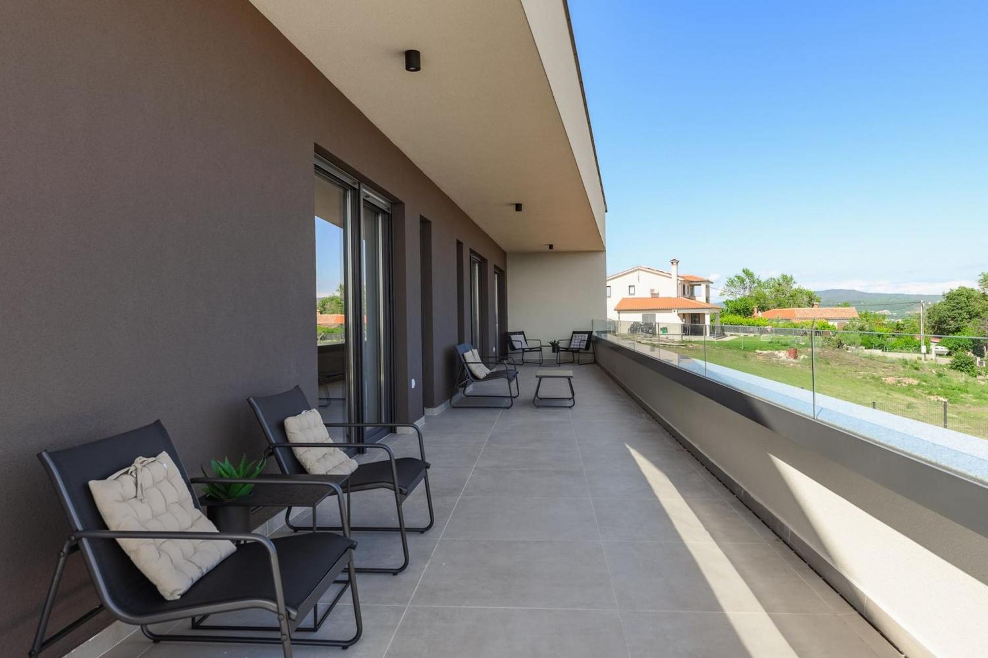Villa De La Vie With Heated Swimming Pool Raša Εξωτερικό φωτογραφία