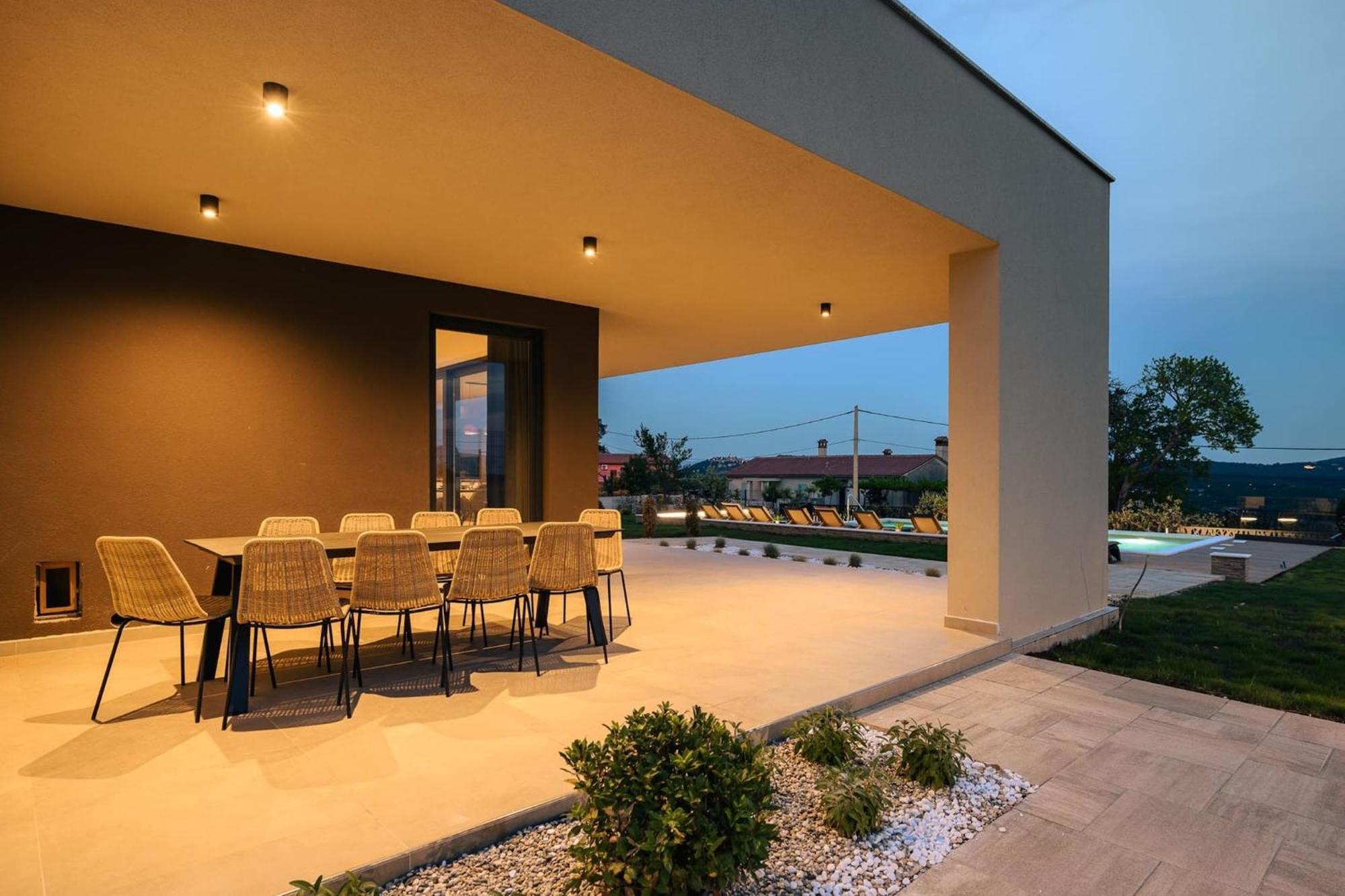 Villa De La Vie With Heated Swimming Pool Raša Εξωτερικό φωτογραφία
