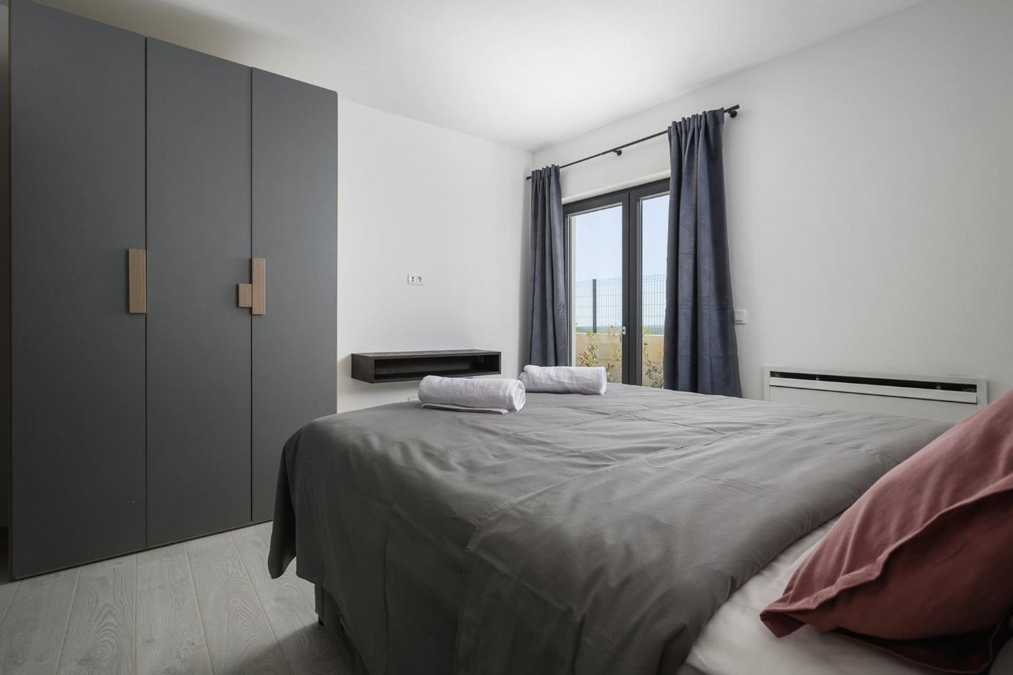 Villa De La Vie With Heated Swimming Pool Raša Εξωτερικό φωτογραφία