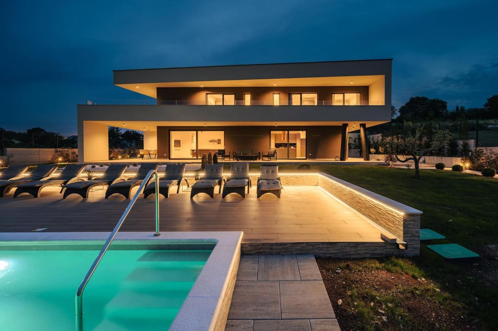 Villa De La Vie With Heated Swimming Pool Raša Εξωτερικό φωτογραφία