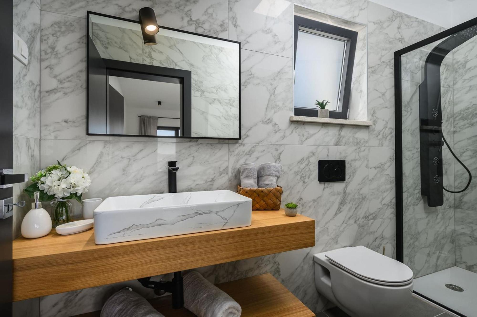 Villa De La Vie With Heated Swimming Pool Raša Εξωτερικό φωτογραφία